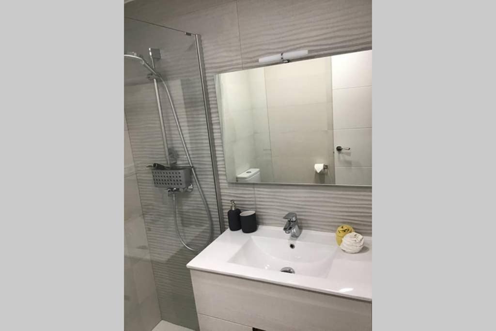 Loft Moderno Y Acogedor Centrico Y Silecioso Lejlighed Nerja Eksteriør billede